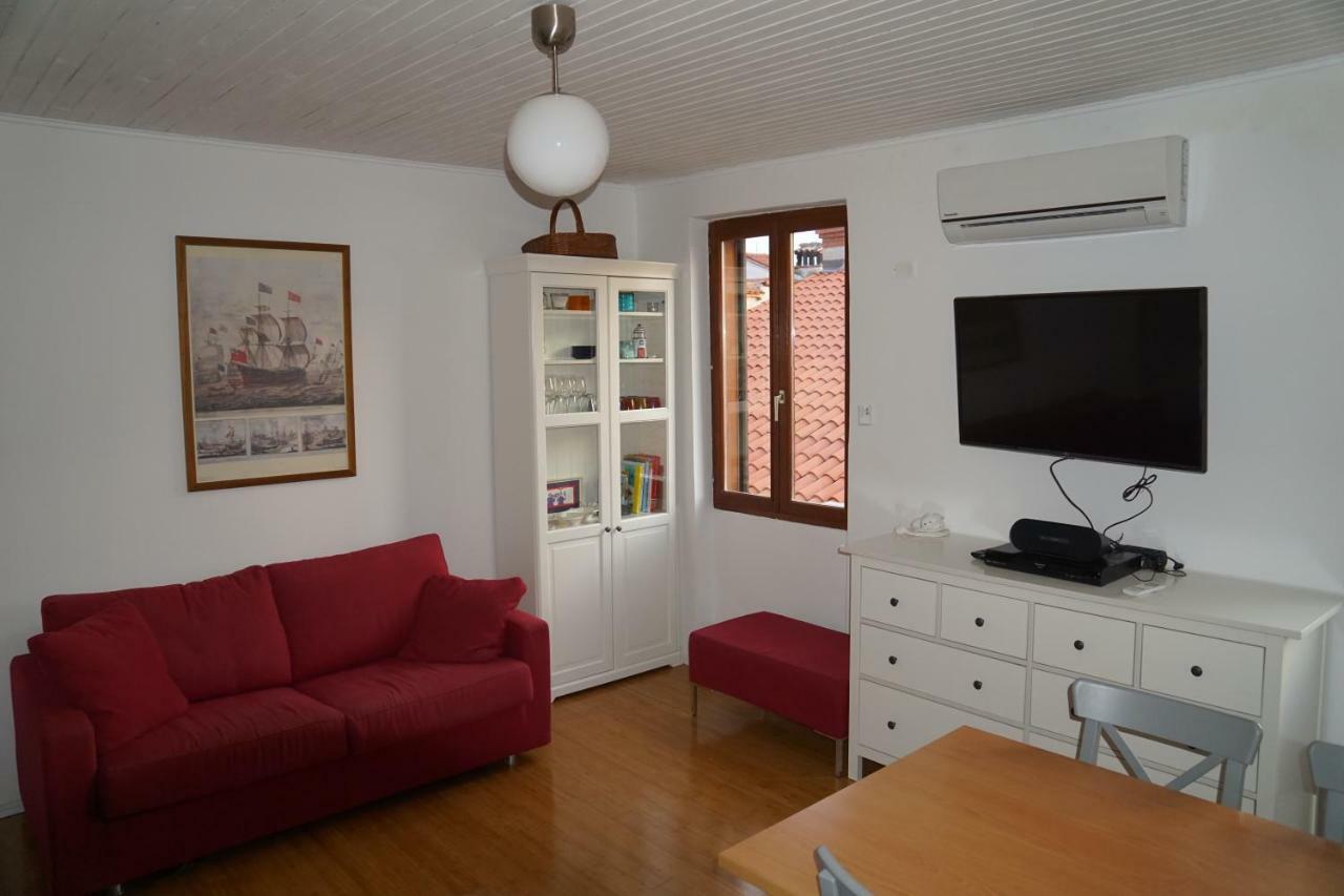 Apartment Piran Svobode Luaran gambar